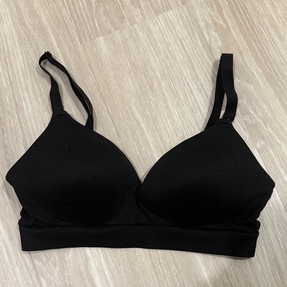 Kindred Bravely Minimalist pumping and breastfeeding bra